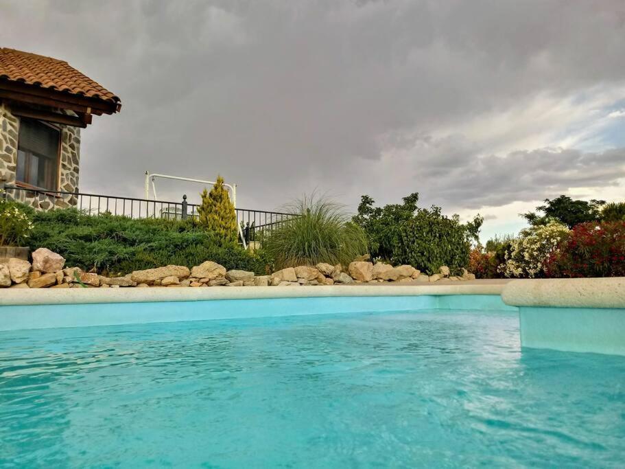 Finca Santa Lucia Alojamientos Mazarambroz ภายนอก รูปภาพ