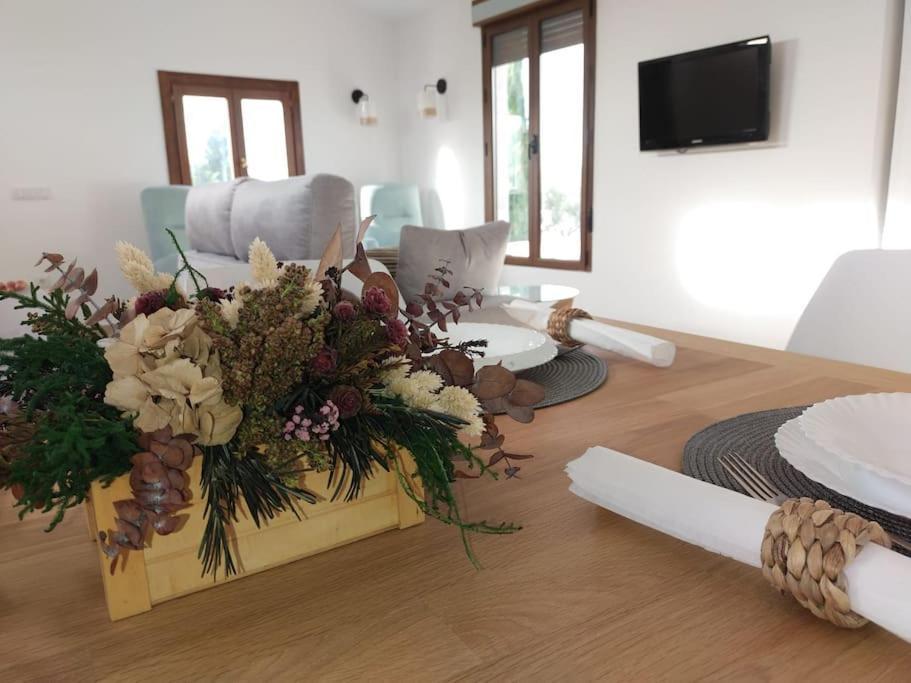 Finca Santa Lucia Alojamientos Mazarambroz ภายนอก รูปภาพ